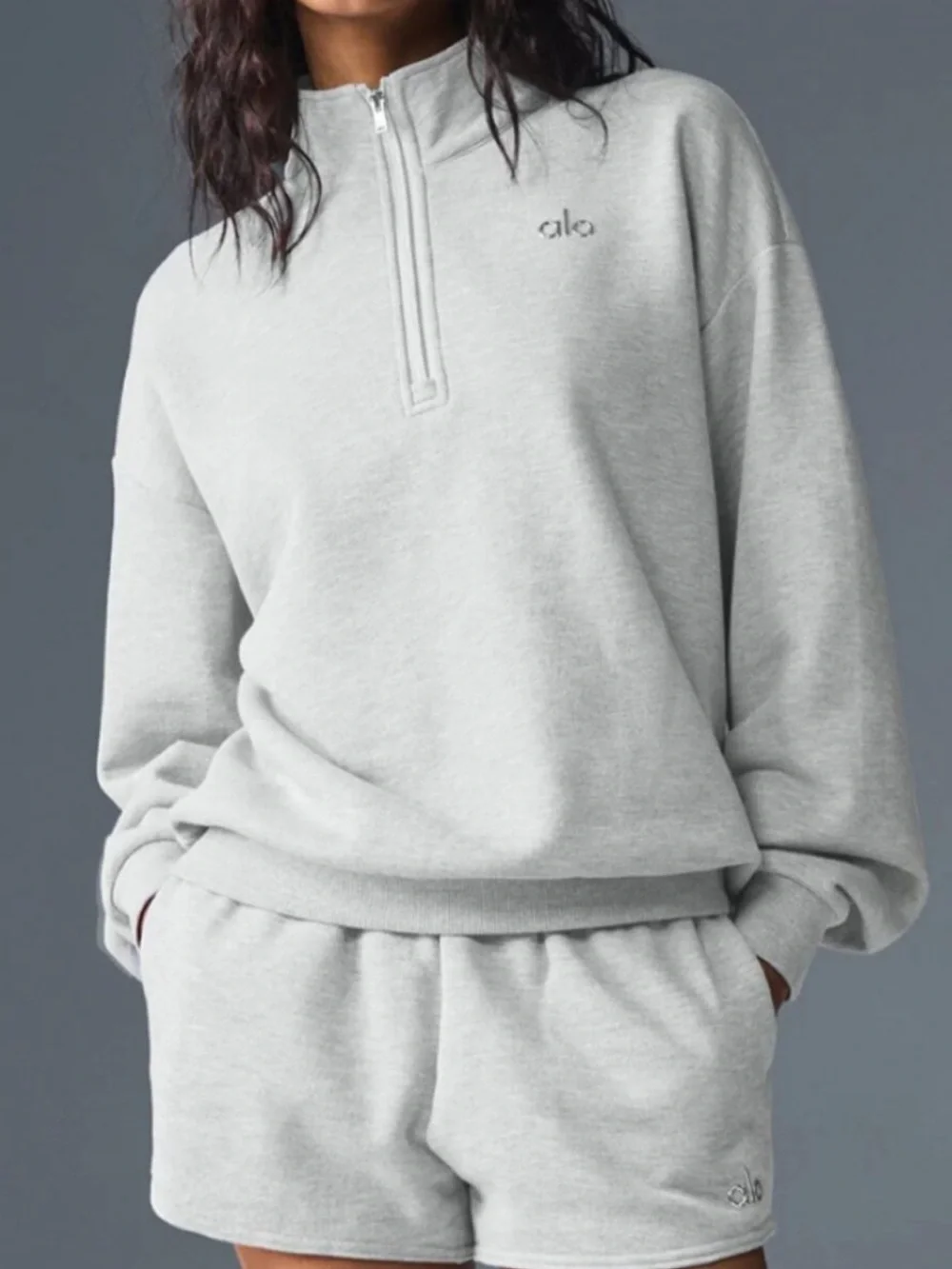 •nwt• Alo Accolade Quarter-Zip Pullover in Grey - Picture 1 of 9